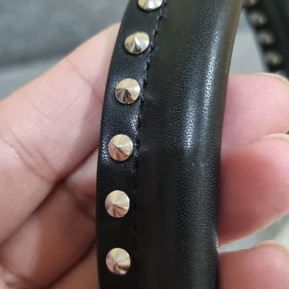 Sam Edelman Dinah Half Moon Handheld/Crossbody Small Bag White w/Silver Hardware - Picture 10 of 16